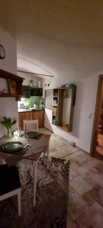 Monteur-Ferienwohnung Ot Naundorf Naundorf  Exteriör bild