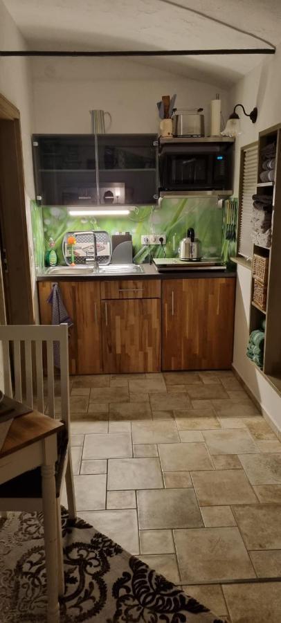 Monteur-Ferienwohnung Ot Naundorf Naundorf  Exteriör bild